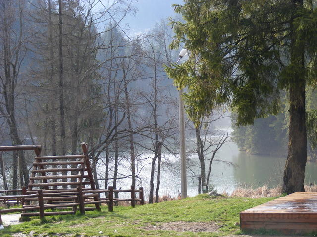 Lacul Rosu